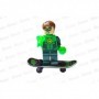 Muñeco Lego Linterna Verde En Patineta